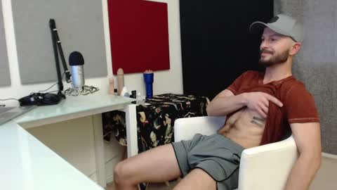 Tyrone Mattias online show from 02-19-25, 10:53