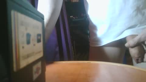 Snapshot of u02g2 chatting on 01-12-25, 05:44 u02g2 online show from 01-12-25, 05:44