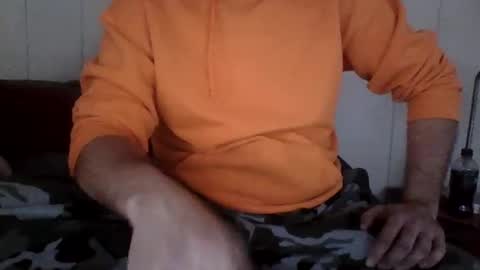 Snapshot of u_caught_us chatting on 01-10-25, 08:15 u_caught_us online show from 01-10-25, 08:15