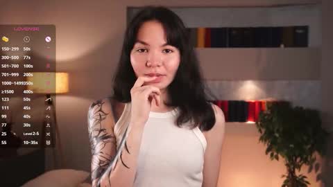 Lili online show from 09-15-25, 06:52