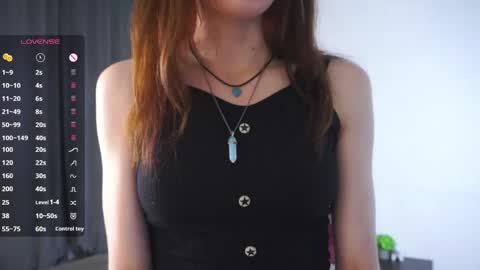 Snapshot of udelaborom chatting on 05-29-26, 06:28 Lili online show from 05-29-26, 06:28
