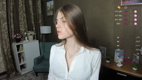 Snapshot of udeledelmoref chatting on 12-20-24, 01:47 Liky online show from 12-20-24, 01:47