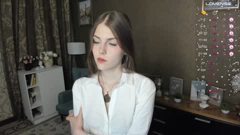 Snapshot of udeledelmoref chatting on 01-11-25, 04:06 Liky online show from 01-11-25, 04:06