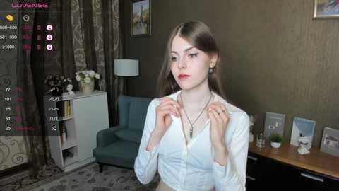 Snapshot of udeledelmoref chatting on 01-21-25, 11:45 Liky online show from 01-21-25, 11:45