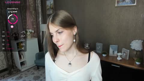 Snapshot of udeledelmoref chatting on 01-30-25, 07:29 Liky online show from 01-30-25, 07:29
