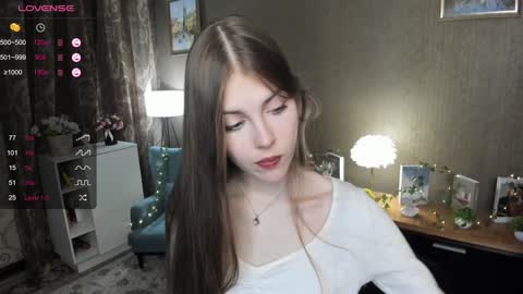 Snapshot of udeledelmoref chatting on 02-05-25, 07:53 Liky online show from 02-05-25, 07:53
