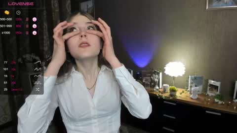 Snapshot of udeledelmoref chatting on 02-12-25, 09:01 Liky online show from 02-12-25, 09:01