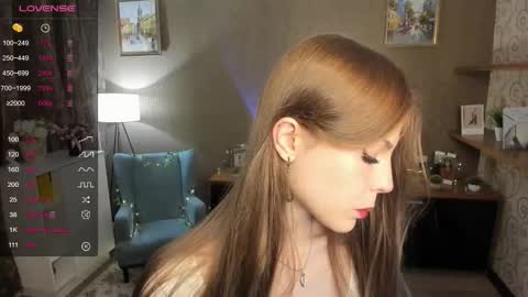 Snapshot of udeledelmoref chatting on 09-20-25, 12:22 Liky online show from 09-20-25, 12:22