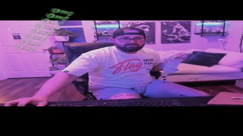 Snapshot of ugly_viking chatting on 12-05-24, 05:48 Ugly Viking online show from 12-05-24, 05:48