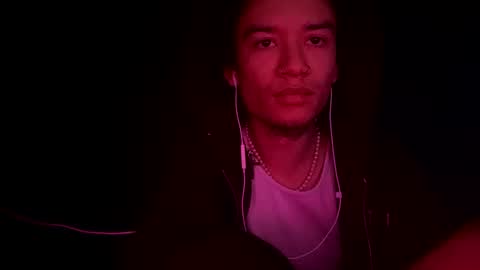 Snapshot of uhdummy chatting on 01-21-25, 01:54 snap mixedaddyx ig drexdummy online show from 01-21-25, 01:54