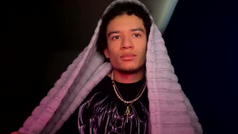 Snapshot of uhdummy chatting on 01-24-25, 08:11 snap mixedaddyx ig drexdummy online show from 01-24-25, 08:11