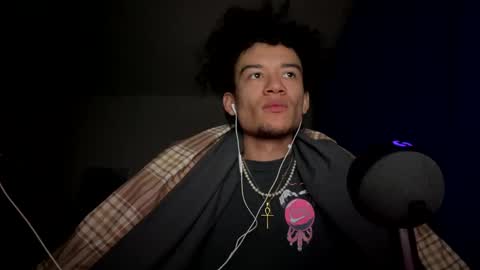 Snapshot of uhdummy chatting on 02-10-25, 10:20 snap mixedaddyx ig drexdummy online show from 02-10-25, 10:20