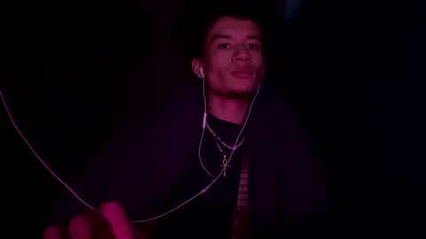 Snapshot of uhdummy chatting on 02-10-25, 03:32 snap mixedaddyx ig drexdummy online show from 02-10-25, 03:32