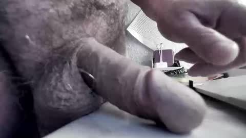 UKGuy1969 online show from 12-17-25, 09:59