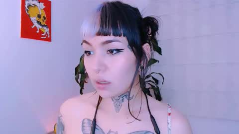 Martina online show from 10-05-25, 02:43