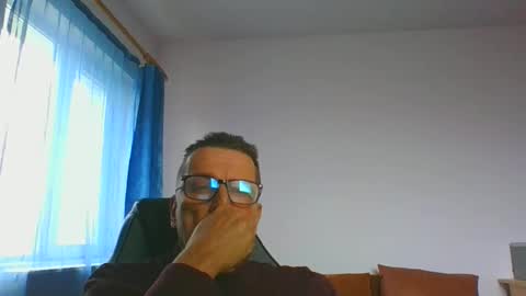 ulmeni4 online show from 12-03-24, 09:33