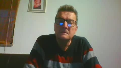 ulmeni4 online show from 01-03-25, 03:44