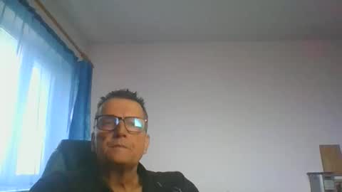 ulmeni4 online show from 11-03-25, 06:36