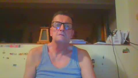 Snapshot of ulmeni4 chatting on 02-08-26, 08:12 ulmeni4 online show from 02-08-26, 08:12