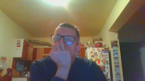 Snapshot of ulmeni4 chatting on 02-10-26, 04:22 ulmeni4 online show from 02-10-26, 04:22