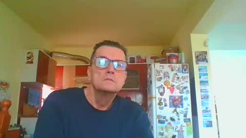 Snapshot of ulmeni4 chatting on 02-20-26, 07:32 ulmeni4 online show from 02-20-26, 07:32