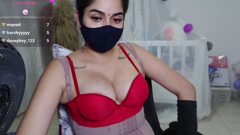 Snapshot of umarany chatting on 01-30-25, 12:18 umarani online show from 01-30-25, 12:18