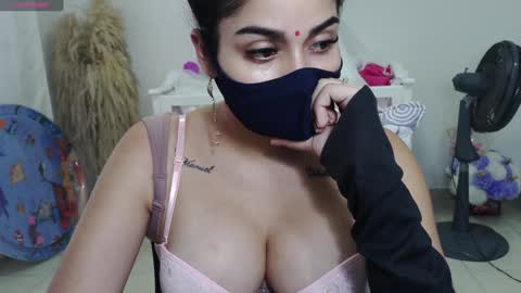 Snapshot of umarany chatting on 01-30-25, 07:15 umarani online show from 01-30-25, 07:15