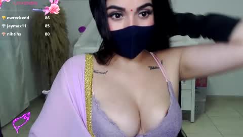 Snapshot of umarany chatting on 03-04-25, 11:32 umarani online show from 03-04-25, 11:32