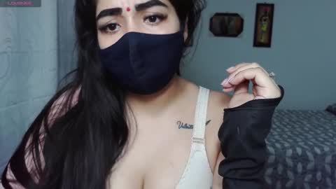 Snapshot of umarany chatting on 10-03-25, 01:08 umarani online show from 10-03-25, 01:08