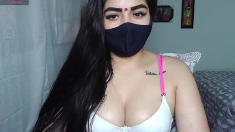 Snapshot of umarany chatting on 10-04-25, 01:20 umarani online show from 10-04-25, 01:20