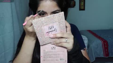 Snapshot of umarany chatting on 10-13-25, 01:33 umarani online show from 10-13-25, 01:33