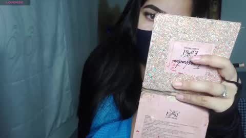 Snapshot of umarany chatting on 10-30-25, 12:28 umarani online show from 10-30-25, 12:28