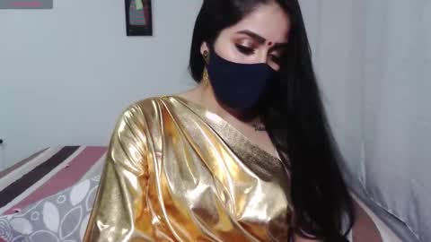 Snapshot of umarany chatting on 11-07-25, 01:05 umarani online show from 11-07-25, 01:05