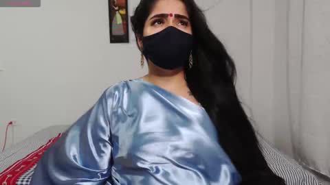 Snapshot of umarany chatting on 11-14-25, 03:11 umarani online show from 11-14-25, 03:11