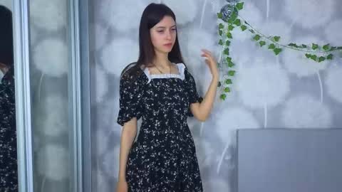 Liliane online show from 03-12-26, 06:52