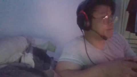 Snapshot of umdenny chatting on 04-17-26, 07:33 Dennythetruth online show from 04-17-26, 07:33