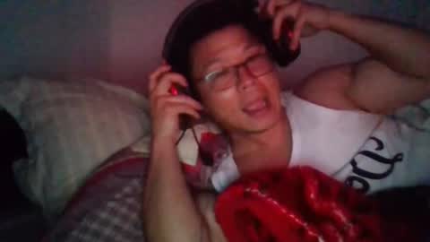 Snapshot of umdenny chatting on 05-04-26, 09:27 Dennythetruth online show from 05-04-26, 09:27
