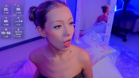 umpa_lummpa_ online show from 04-11-26, 02:38