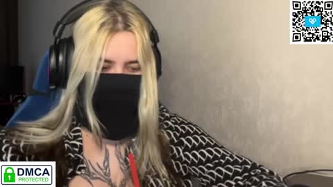 Snapshot of unaxyling chatting on 02-25-26, 11:58 unaxyling online show from 02-25-26, 11:58