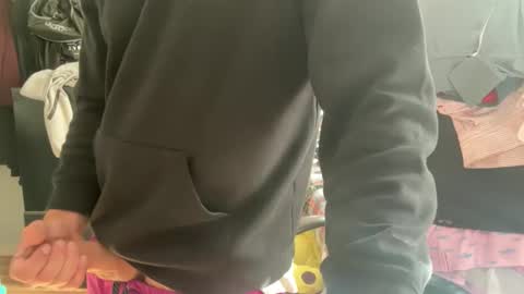 uncutbeard129840 online show from 11-05-25, 09:04