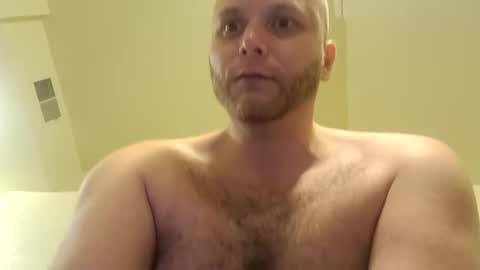 Snapshot of uncutbro420 chatting on 01-18-25, 11:54 Uncut Bro online show from 01-18-25, 11:54