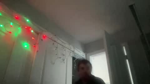 ungerisland online show from 12-14-24, 08:40