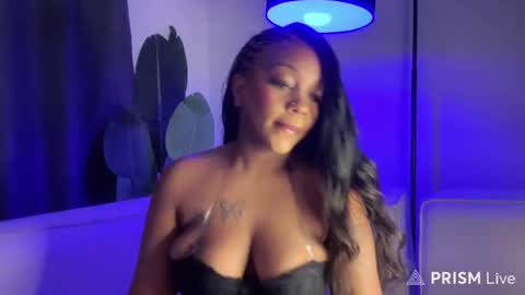 Snapshot of unholybaddie chatting on 06-25-26, 03:49 Unholybaddie online show from 06-25-26, 03:49