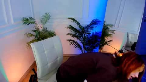 Call me Mira  thumbs up its make me happy online show from 11-16-25, 08:47