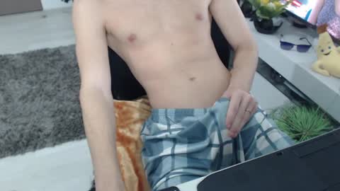 Snapshot of uniqueboy22 chatting on 04-06-26, 05:36 uniqueboy22 online show from 04-06-26, 05:36