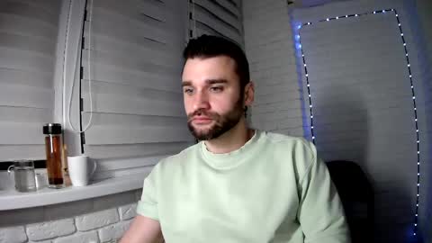 SlavaVibes online show from 04-18-26, 07:58