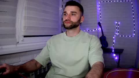SlavaVibes online show from 04-30-26, 08:57