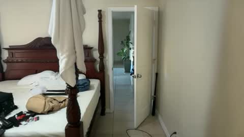 Stepbro online show from 11-15-25, 09:54