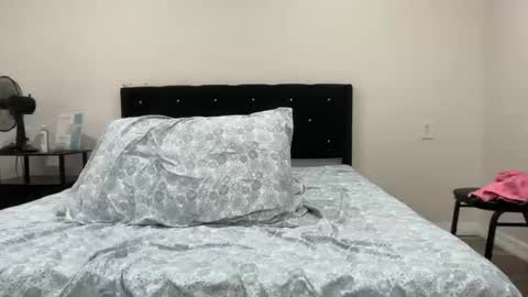 Stepbro online show from 11-25-25, 12:05