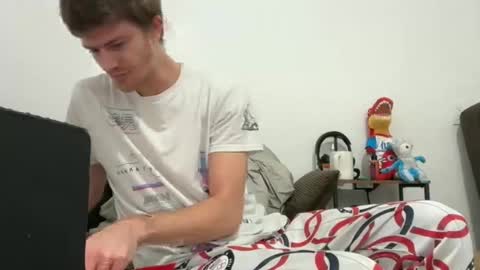 Stepbro online show from 03-01-26, 10:23